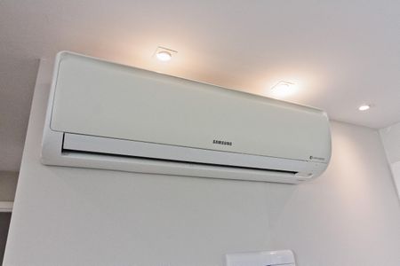 Apartamento à venda com 55m², 2 quartos e 1 vaga Apartamento à venda com 55m², 2 quartos e 1 vagaSala