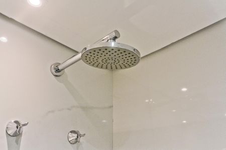 Apartamento à venda com 55m², 2 quartos e 1 vaga Apartamento à venda com 55m², 2 quartos e 1 vagaBanheiro da Suíte