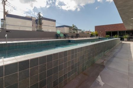 Apartamento à venda com 47m², 1 quarto e 1 vaga Apartamento à venda com 47m², 1 quarto e 1 vagaÁrea comum - Piscina