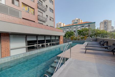 Apartamento à venda com 47m², 1 quarto e 1 vaga Apartamento à venda com 47m², 1 quarto e 1 vagaÁrea comum - Piscina