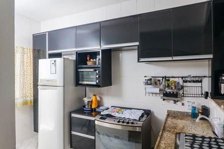 Casa à venda com 140m², 4 quartos e 2 vagas Casa à venda com 140m², 4 quartos e 2 vagasCozinha