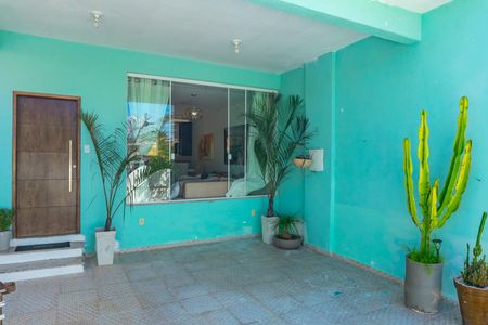 Casa à venda com 140m², 4 quartos e 2 vagas Casa à venda com 140m², 4 quartos e 2 vagasÁrea Externa