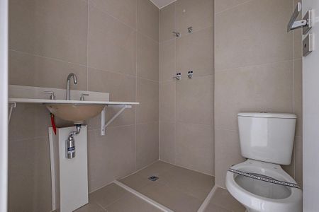 Studio à venda com 25m², 1 quarto e sem vaga Studio à venda com 25m², 1 quarto e sem vagaBanheiro