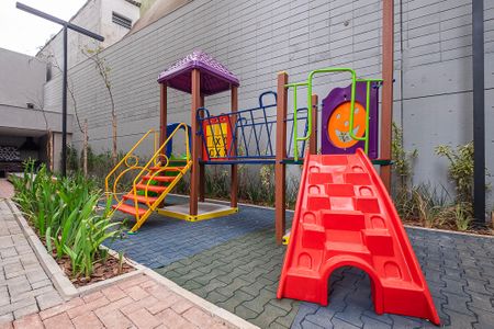 Studio à venda com 25m², 1 quarto e sem vaga Studio à venda com 25m², 1 quarto e sem vagaPlayground