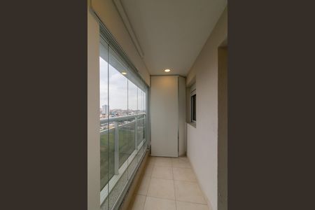 Studio à venda com 37m², 1 quarto e 1 vaga Studio à venda com 37m², 1 quarto e 1 vagaVaranda