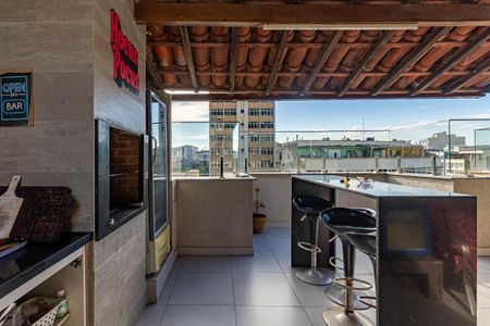 Apartamento à venda com 230m², 3 quartos e 1 vaga