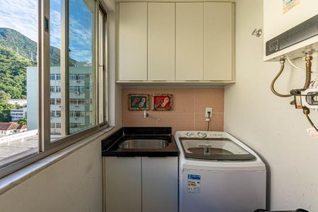 Apartamento à venda com 230m², 3 quartos e 1 vaga