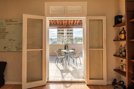 Apartamento à venda com 230m², 3 quartos e 1 vaga