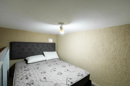 Quarto de kitnet/studio para alugar com 1 quarto, 28m² em Vila Nhocuné, São Paulo