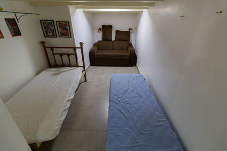 Casa para alugar com 5000m², 4 quartos e 10 vagas Casa para alugar com 5000m², 4 quartos e 10 vagasQuarto 2