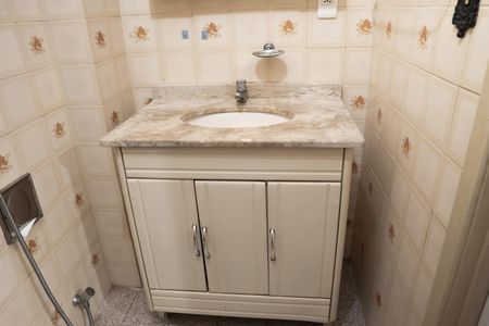 Apartamento para alugar com 55m², 1 quarto e 1 vaga Apartamento para alugar com 55m², 1 quarto e 1 vagaBanheiro do Quarto 2