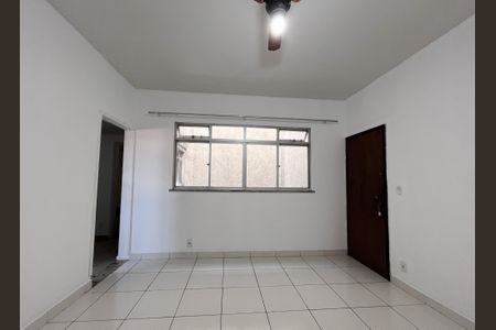 Apartamento para alugar com 55m², 1 quarto e 1 vaga Apartamento para alugar com 55m², 1 quarto e 1 vagaSala