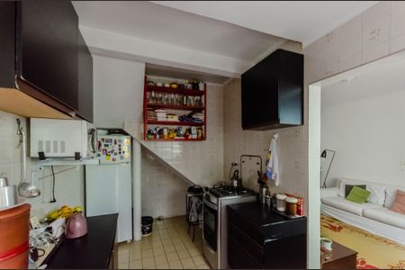 Casa à venda com 160m², 3 quartos e 1 vaga Casa à venda com 160m², 3 quartos e 1 vagaCozinha Casa dos Fundos