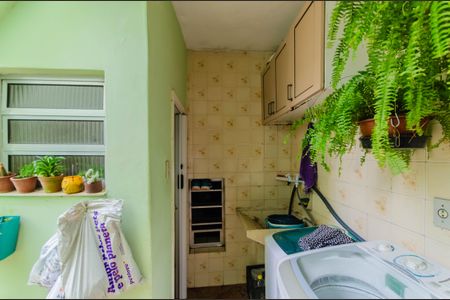 Casa à venda com 160m², 3 quartos e 1 vaga Casa à venda com 160m², 3 quartos e 1 vagaÁrea de Serviço Casa dos Fundos