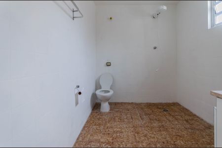 Casa à venda com 160m², 3 quartos e 1 vaga Casa à venda com 160m², 3 quartos e 1 vagaBanheiro da Suíte