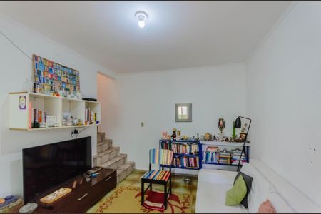 Casa à venda com 160m², 3 quartos e 1 vaga Casa à venda com 160m², 3 quartos e 1 vagaSala Casa dos Fundos