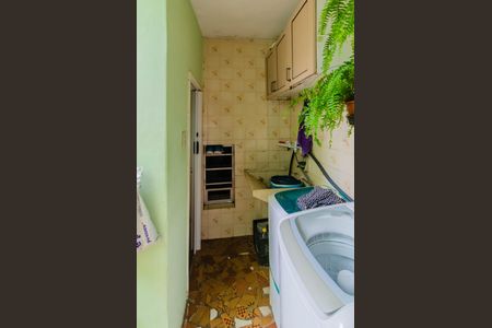 Casa à venda com 160m², 3 quartos e 1 vaga Casa à venda com 160m², 3 quartos e 1 vagaÁrea de Serviço Casa dos Fundos