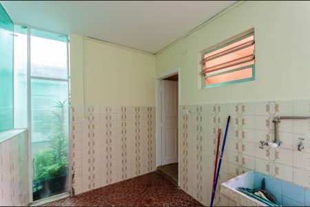 Casa à venda com 160m², 3 quartos e 1 vaga Casa à venda com 160m², 3 quartos e 1 vagaÁrea de Serviço