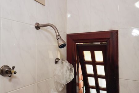 Casa à venda com 500m², 4 quartos e 3 vagas Casa à venda com 500m², 4 quartos e 3 vagasBanheiro