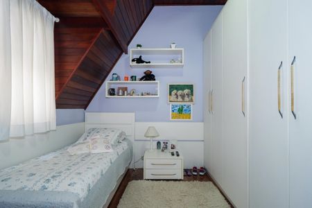 Casa à venda com 500m², 4 quartos e 3 vagas Casa à venda com 500m², 4 quartos e 3 vagasSuíte 2