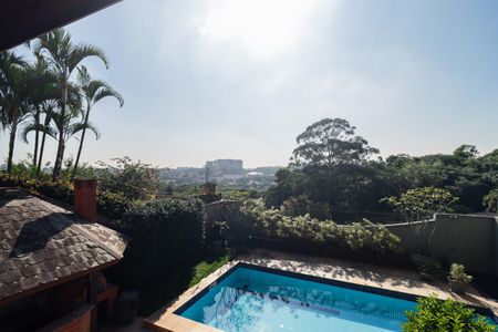 Casa à venda com 500m², 4 quartos e 3 vagas Casa à venda com 500m², 4 quartos e 3 vagasVista da Varanda da Sala