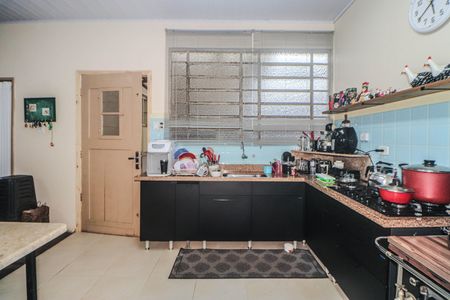 Casa para alugar com 242m², 2 quartos e 2 vagas Casa para alugar com 242m², 2 quartos e 2 vagasCozinha