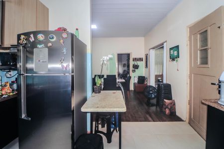 Casa para alugar com 242m², 2 quartos e 2 vagas Casa para alugar com 242m², 2 quartos e 2 vagasCozinha