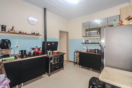 Casa para alugar com 242m², 2 quartos e 2 vagas Casa para alugar com 242m², 2 quartos e 2 vagasCozinha