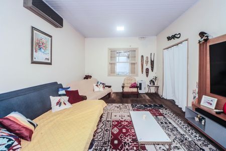 Casa para alugar com 242m², 2 quartos e 2 vagas Casa para alugar com 242m², 2 quartos e 2 vagasSala