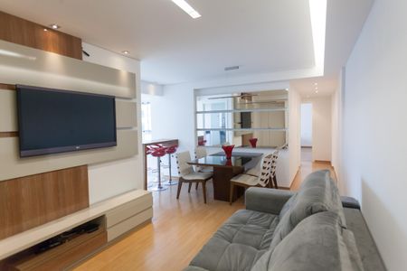 Apartamento à venda com 77m², 2 quartos e 2 vagas Apartamento à venda com 77m², 2 quartos e 2 vagasSala