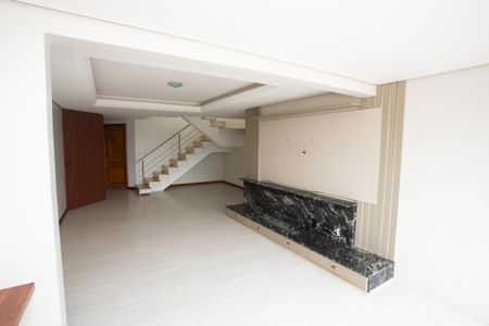 Apartamento para alugar com 400m², 3 quartos e 1 vaga Apartamento para alugar com 400m², 3 quartos e 1 vagaSala