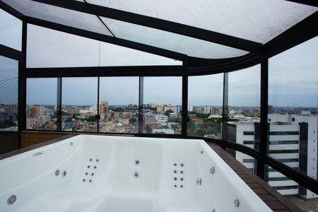 Apartamento para alugar com 400m², 3 quartos e 1 vaga Apartamento para alugar com 400m², 3 quartos e 1 vagaVista/Área comum