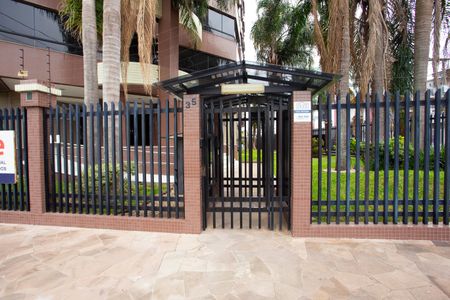 Apartamento para alugar com 400m², 3 quartos e 1 vaga Apartamento para alugar com 400m², 3 quartos e 1 vagaFachada