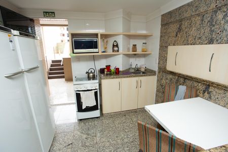 Apartamento para alugar com 400m², 3 quartos e 1 vaga Apartamento para alugar com 400m², 3 quartos e 1 vagaÁrea comum