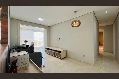 Apartamento à venda com 72m², 2 quartos e 1 vaga Apartamento à venda com 72m², 2 quartos e 1 vagaSala