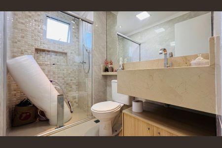 Apartamento à venda com 72m², 2 quartos e 1 vaga Apartamento à venda com 72m², 2 quartos e 1 vagaBanheiro 2