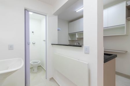 Apartamento para alugar com 74m², 2 quartos e sem vaga Apartamento para alugar com 74m², 2 quartos e sem vagaÁrea de Serviço