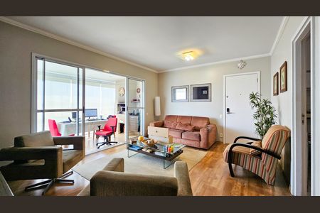 Apartamento à venda com 98m², 3 quartos e 2 vagas Apartamento à venda com 98m², 3 quartos e 2 vagasSala