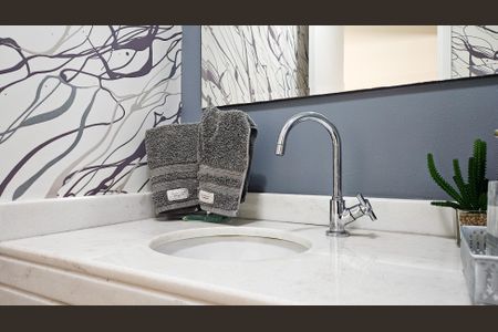 Apartamento à venda com 98m², 3 quartos e 2 vagas Apartamento à venda com 98m², 3 quartos e 2 vagasBanheiro 2