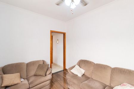 Casa à venda com 150m², 3 quartos e 2 vagas Casa à venda com 150m², 3 quartos e 2 vagasSala