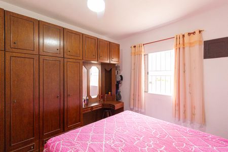 Casa à venda com 150m², 3 quartos e 2 vagas Casa à venda com 150m², 3 quartos e 2 vagasQuarto 1