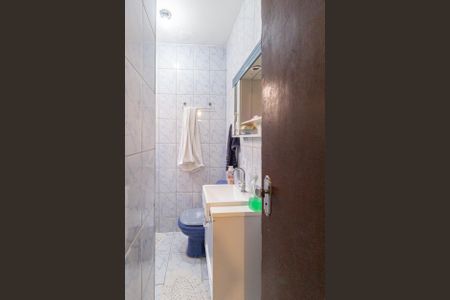 Casa à venda com 150m², 3 quartos e 2 vagas Casa à venda com 150m², 3 quartos e 2 vagasBanheiro 1