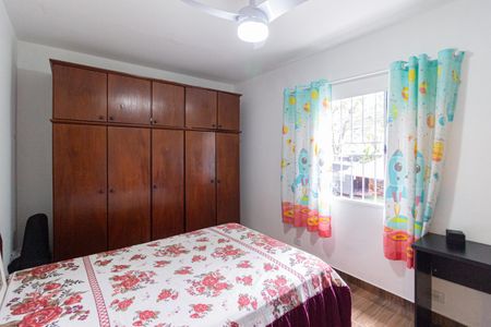 Casa à venda com 150m², 3 quartos e 2 vagas Casa à venda com 150m², 3 quartos e 2 vagasQuarto 3