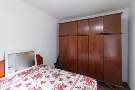 Casa à venda com 150m², 3 quartos e 2 vagas Casa à venda com 150m², 3 quartos e 2 vagasQuarto 3