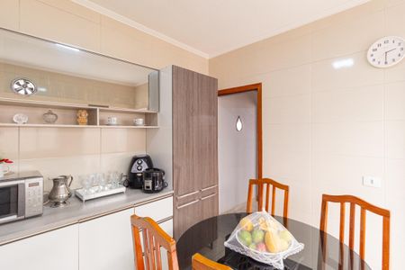 Casa à venda com 150m², 3 quartos e 2 vagas Casa à venda com 150m², 3 quartos e 2 vagasCozinha