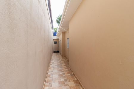 Casa à venda com 150m², 3 quartos e 2 vagas Casa à venda com 150m², 3 quartos e 2 vagasCorredor
