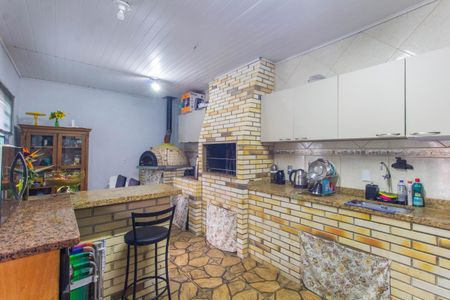 Casa para alugar com 104m², 3 quartos e 3 vagas Casa para alugar com 104m², 3 quartos e 3 vagasCozinha e Área de Serviço