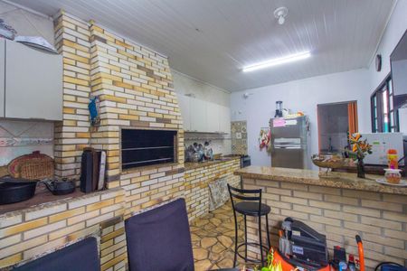 Casa para alugar com 104m², 3 quartos e 3 vagas Casa para alugar com 104m², 3 quartos e 3 vagasCozinha e Área de Serviço