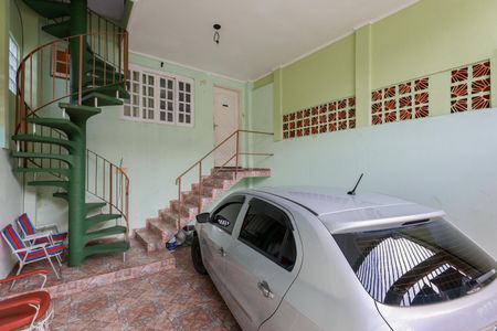 Casa para alugar com 125m², 2 quartos e 1 vaga Casa para alugar com 125m², 2 quartos e 1 vagaGaragem