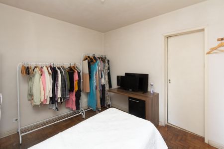 Apartamento à venda com 134m², 3 quartos e 2 vagas Apartamento à venda com 134m², 3 quartos e 2 vagasSuíte